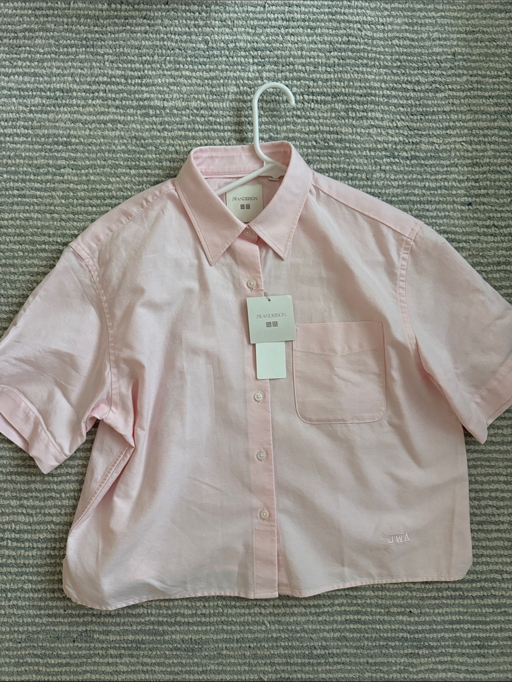 Uniqlo JW Anderson Short Sleeve Shirt - Small - Pink - NWT